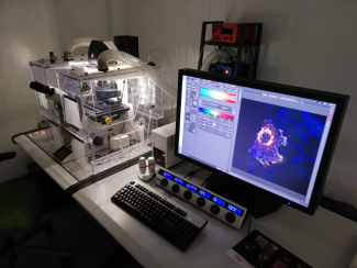 Scanning confocal microscope LEICA SP8X with white laser  